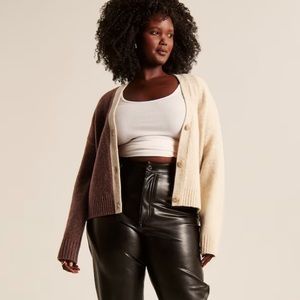 NWT Abercrombie Two-Tone Cardigan